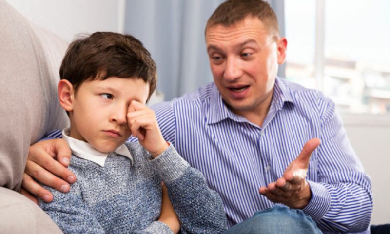 Mơ thấy bố mẹ, bố con đánh con gì? Mơ thấy bố mẹ, bố con đánh con gì?