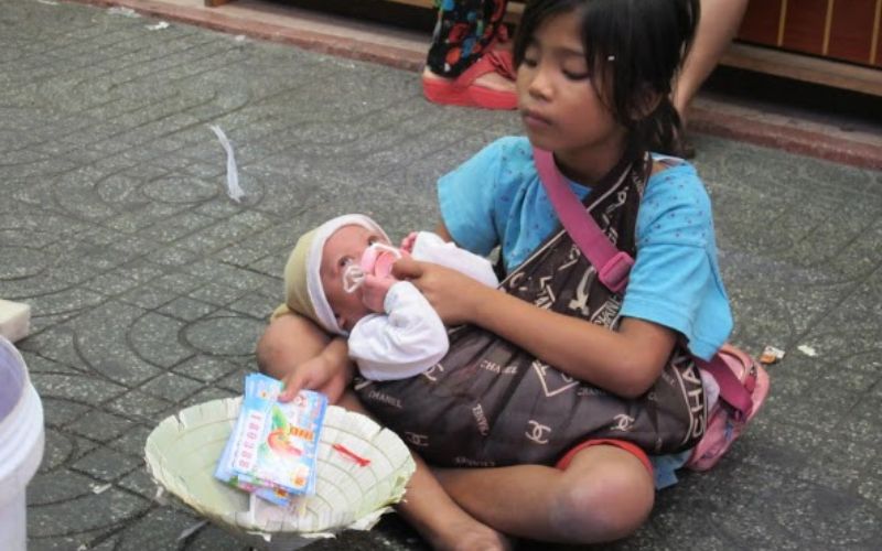 Mơ thấy ăn mày mang đến điềm báo gì? Mơ thấy ăn mày mang đến điềm báo gì?